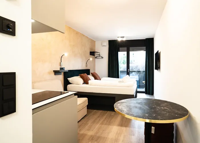 Blackhome Tivoli * Innsbruck